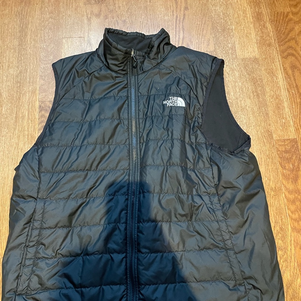 North face black vest